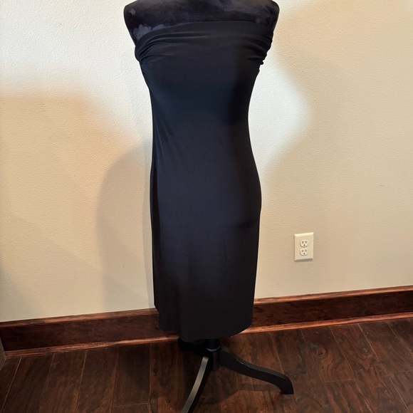 Norma Komali  Black Strapless Dress, Medium, Bodycon LBD Modern Evening Comfy - Picture 1 of 14